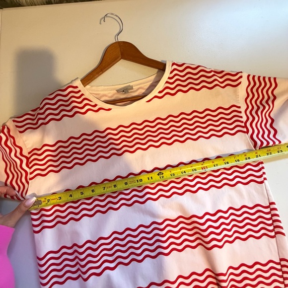 Oliver Bonas Red & White Wavy  Striped Oversized T-Shirt Dress Size 14 Staple - Picture 9 of 9